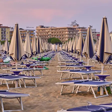 Appartamento Bright With Outdoor Pool *